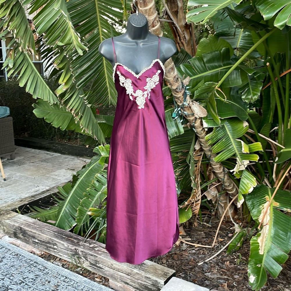 Maiden form, two-piece lace trim satin nightgown and robe